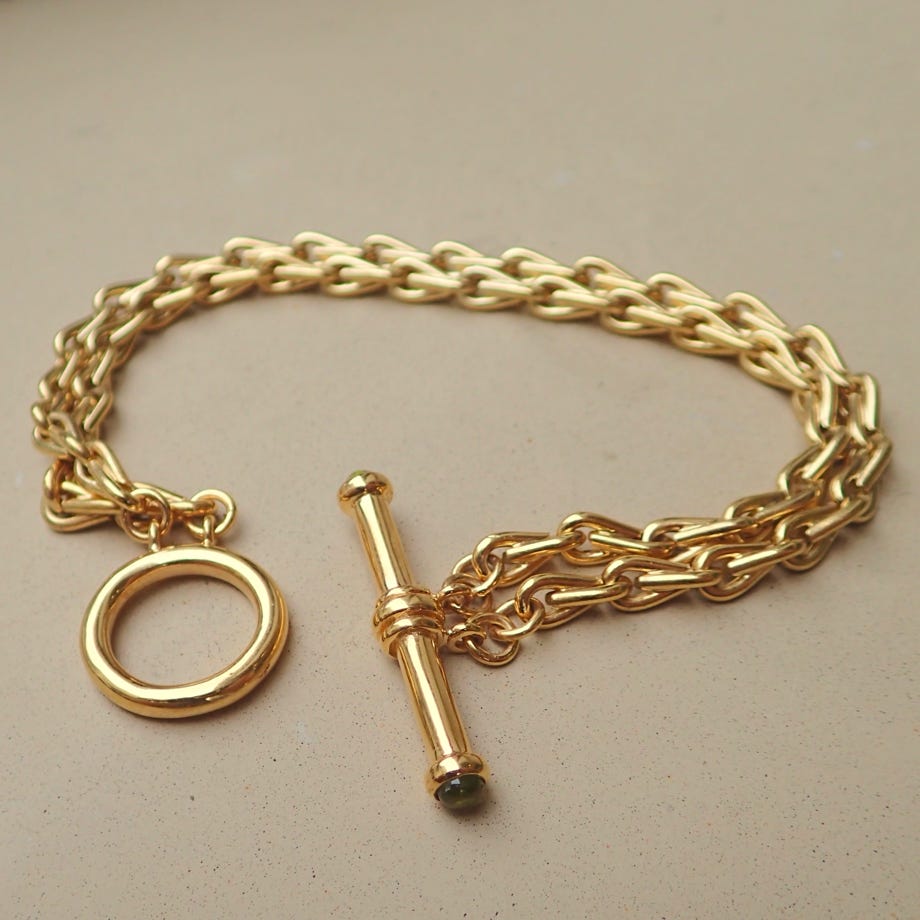Intaglio Bracelet in Yellow Gold